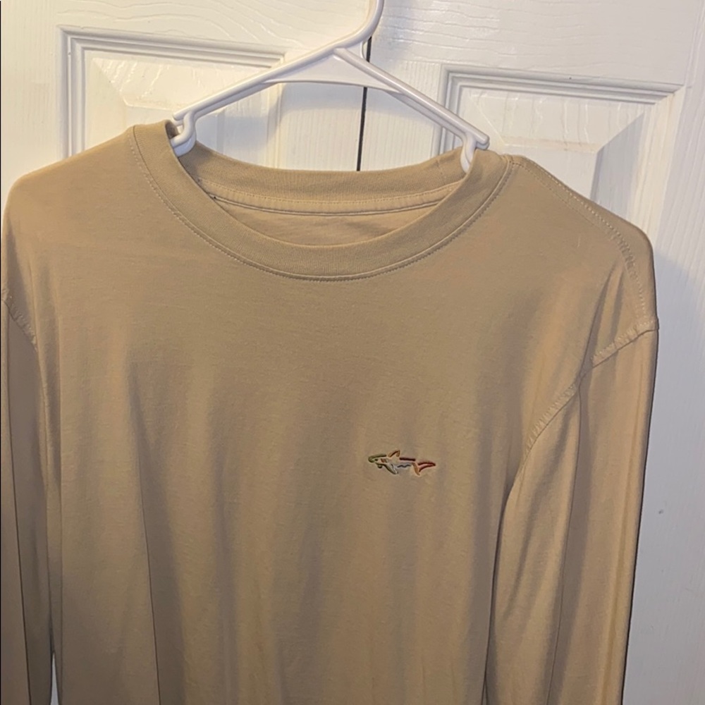 Long sleeve t shirt